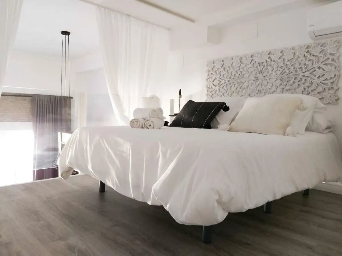 Gotoseville Feria Apartments