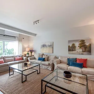 O&l Aire - Spacious And Bright In The Heart Of Apartament