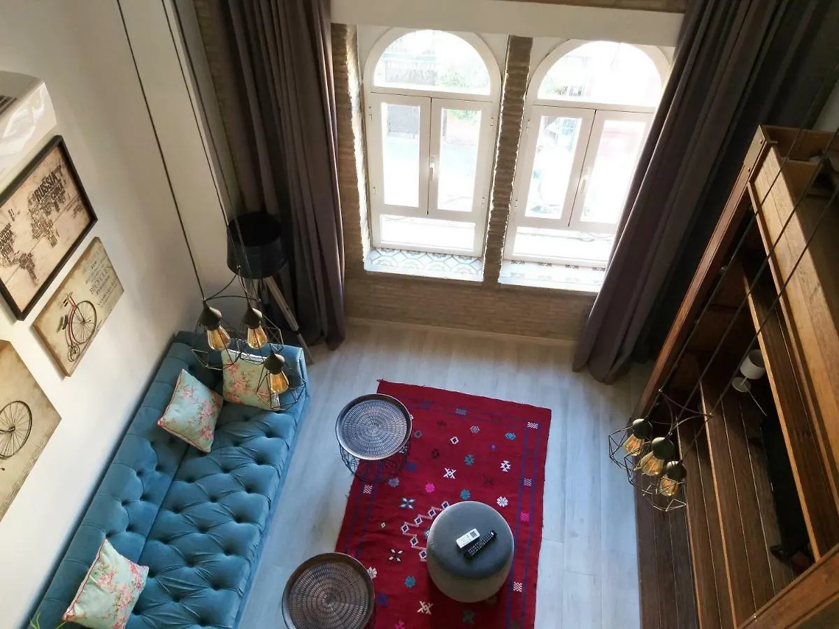 Gotoseville Feria Apartments Spain