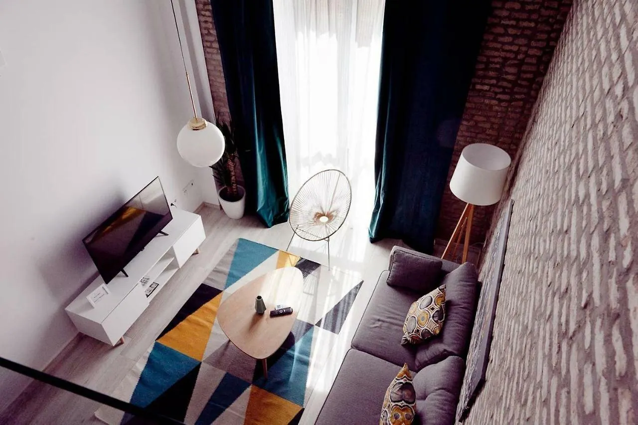 Gotoseville Feria Apartments